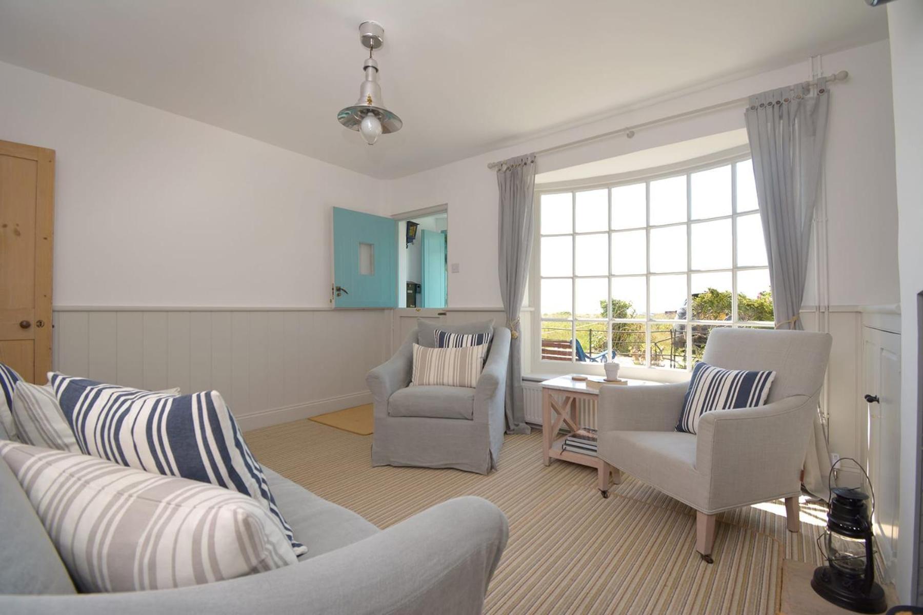 Bosun Cottage - Boutique Retreat On The Beach Deal Kültér fotó